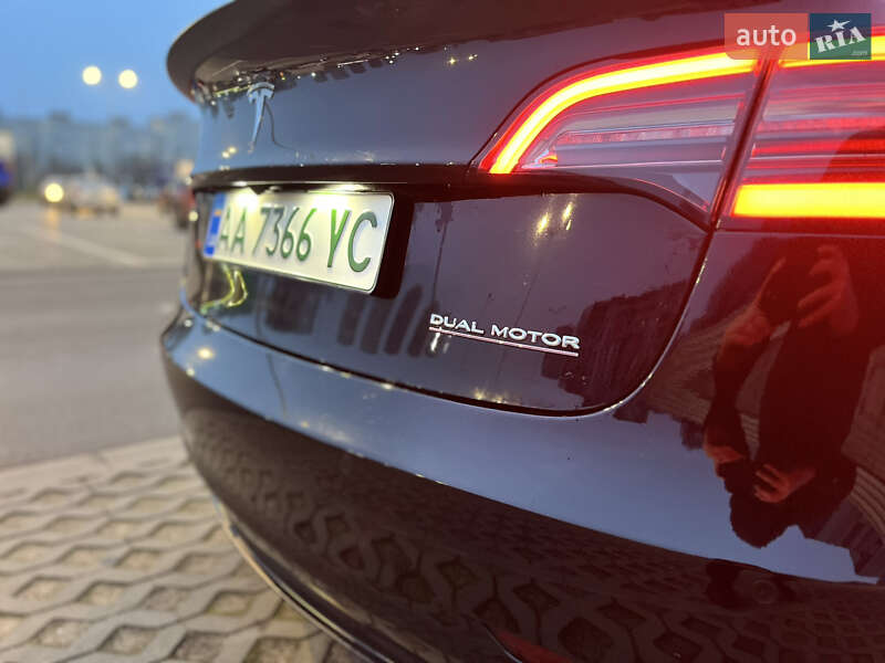 Седан Tesla Model 3 2019 в Киеве фото 44 Седан Tesla Model 3 2019 в Киеве