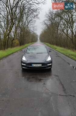 Седан Tesla Model 3 2018 в Одессе