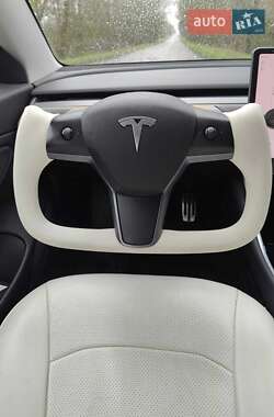 Седан Tesla Model 3 2018 в Одессе