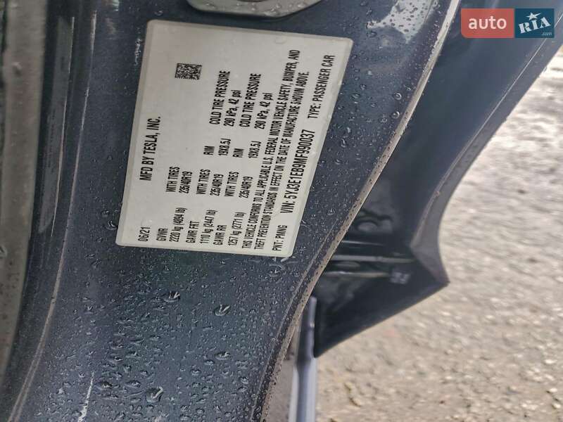Седан Tesla Model 3 2021 в Киеве фото 12 Седан Tesla Model 3 2021 в Киеве