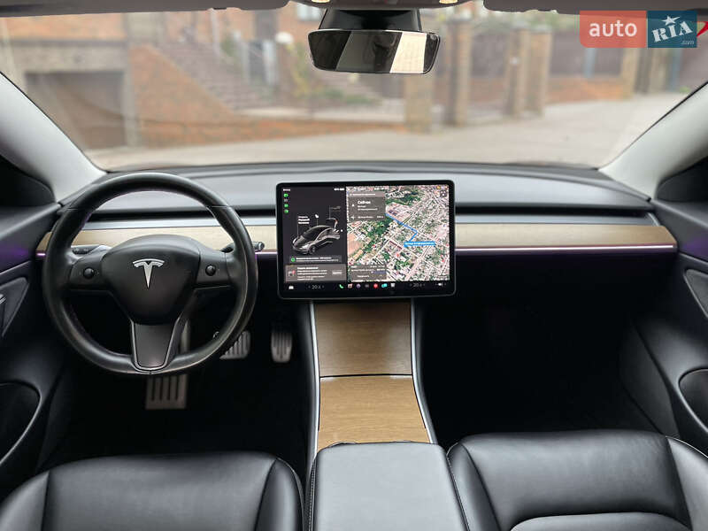 Седан Tesla Model 3 2018 в Кропивницком фото 12 Седан Tesla Model 3 2018 в Кропивницком