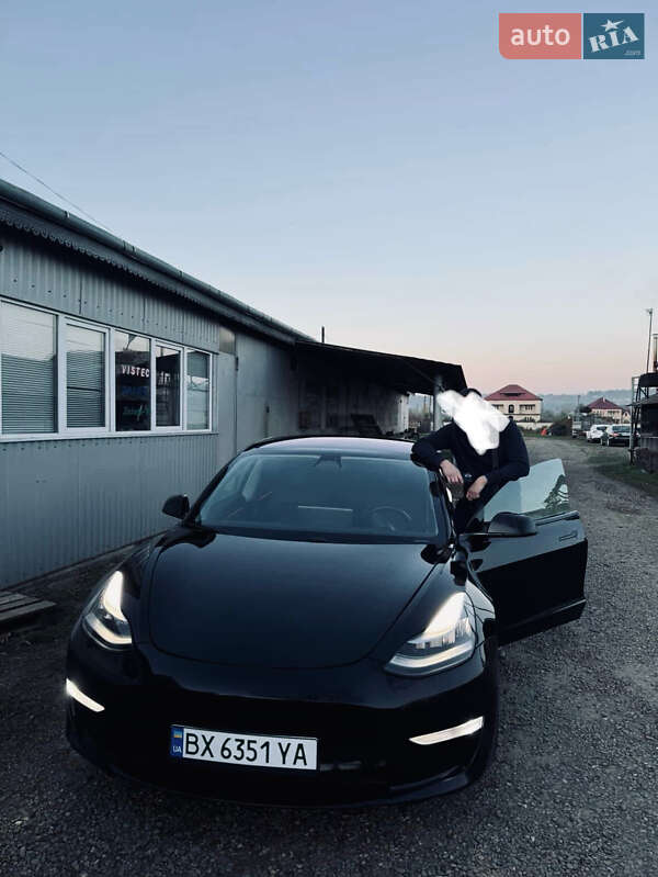 Седан Tesla Model 3 2018 в Черновцах фото 10 Седан Tesla Model 3 2018 в Черновцах