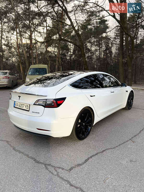 Седан Tesla Model 3 2018 в Киеве фото 8 Седан Tesla Model 3 2018 в Киеве