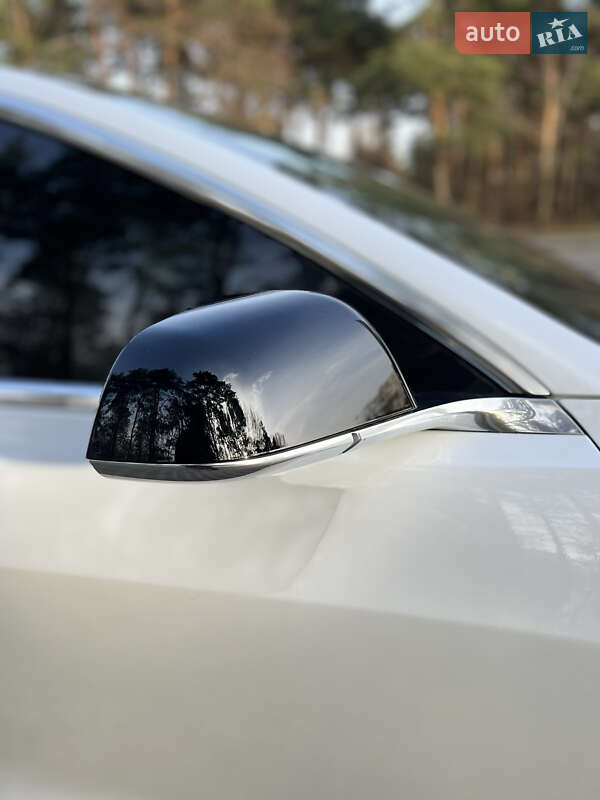 Седан Tesla Model 3 2018 в Киеве фото 15 Седан Tesla Model 3 2018 в Киеве