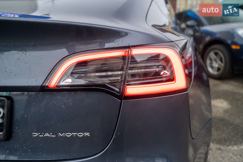 Седан Tesla Model 3 2021 в Киеве фото 14 Седан Tesla Model 3 2021 в Киеве