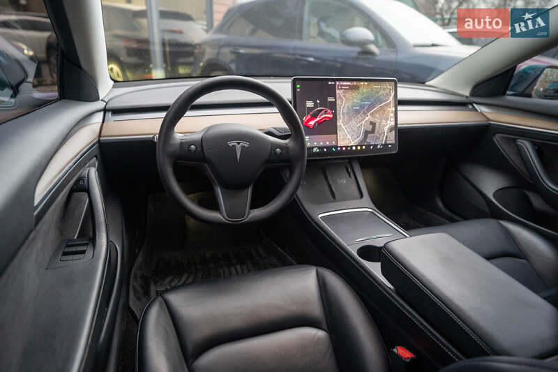 Седан Tesla Model 3 2021 в Киеве фото 17 Седан Tesla Model 3 2021 в Киеве