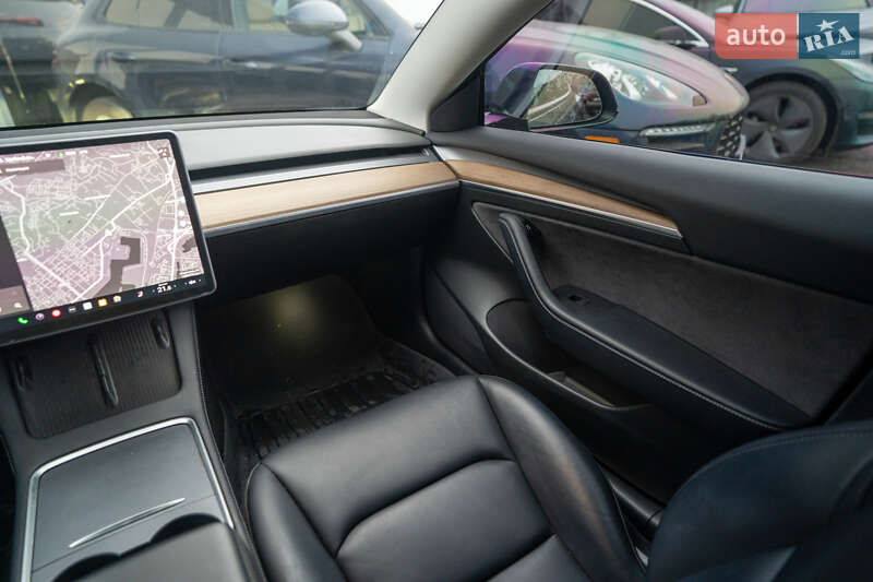 Седан Tesla Model 3 2021 в Киеве фото 19 Седан Tesla Model 3 2021 в Киеве