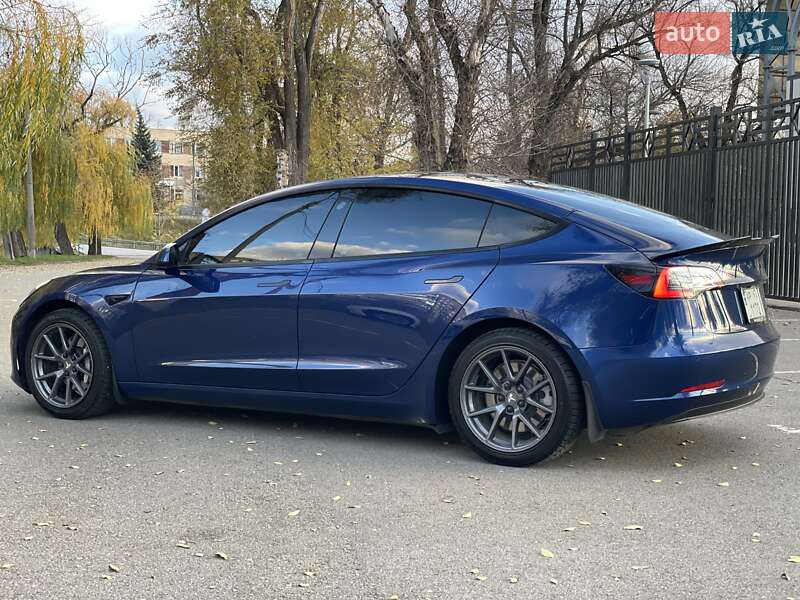Седан Tesla Model 3 2021 в Кривом Роге фото 13 Седан Tesla Model 3 2021 в Кривом Роге