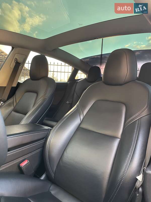 Седан Tesla Model 3 2021 в Кривом Роге фото 37 Седан Tesla Model 3 2021 в Кривом Роге