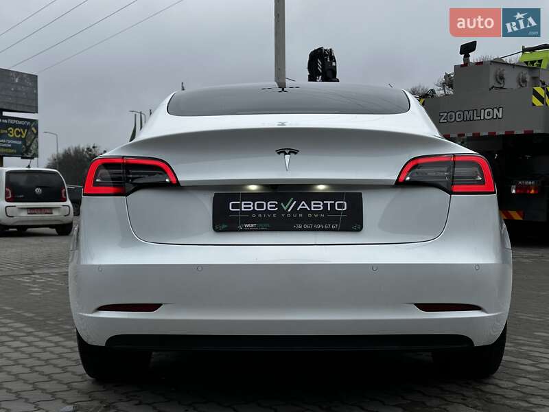 Седан Tesla Model 3 2022 в Львове фото 12 Седан Tesla Model 3 2022 в Львове
