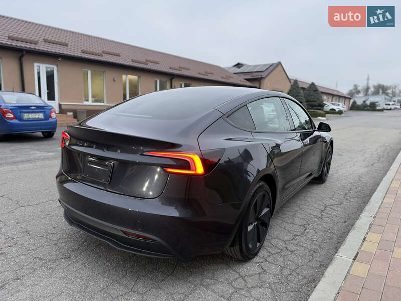 Седан Tesla Model 3 2025 в Днепре фото 21 Седан Tesla Model 3 2025 в Днепре