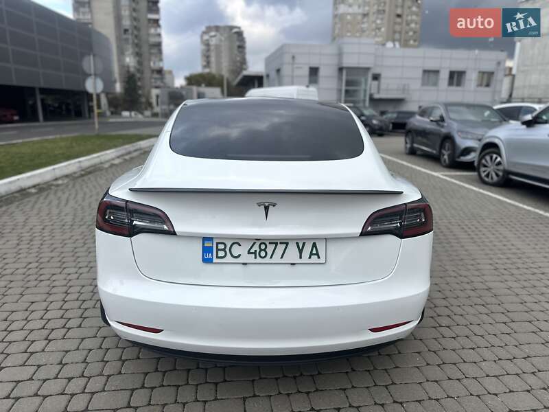 Седан Tesla Model 3 2020 в Львове фото 4 Седан Tesla Model 3 2020 в Львове