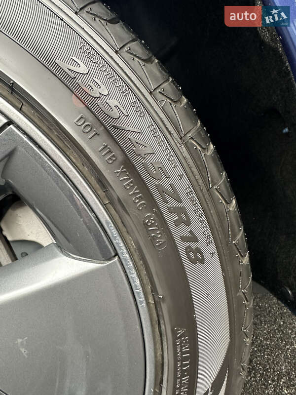 Седан Tesla Model 3 2022 в Дніпрі