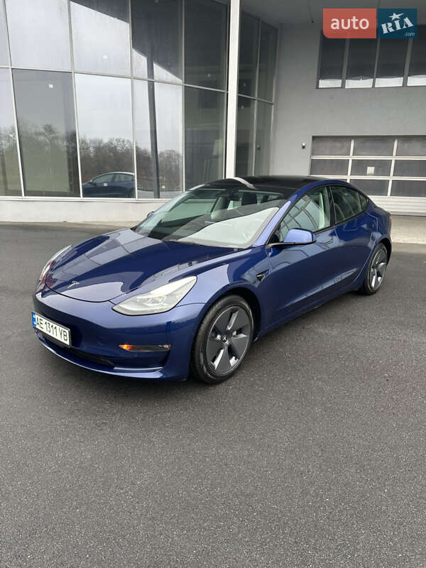 Седан Tesla Model 3 2022 в Днепре фото 4 Седан Tesla Model 3 2022 в Днепре