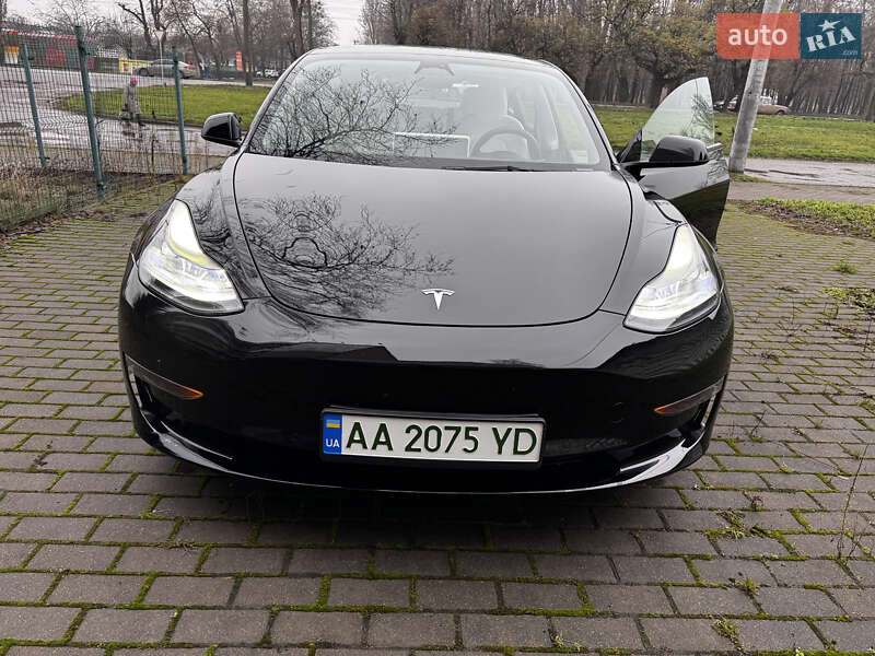 Седан Tesla Model 3 2022 в Черкасах фото 18 Седан Tesla Model 3 2022 в Черкасах