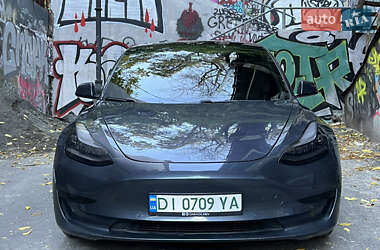 Седан Tesla Model 3 2019 в Одессе