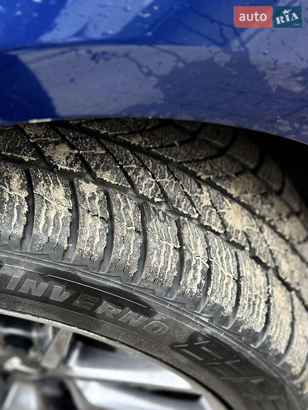 Седан Tesla Model 3 2021 в Львові