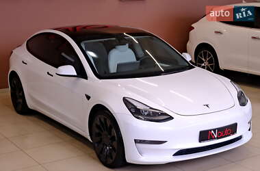 Седан Tesla Model 3 2022 в Одесі