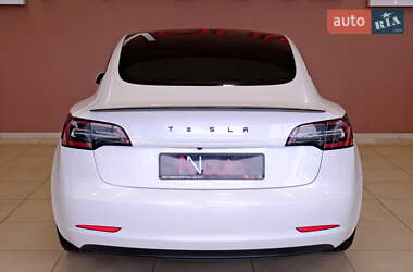 Седан Tesla Model 3 2022 в Одесі