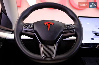 Седан Tesla Model 3 2022 в Одесі