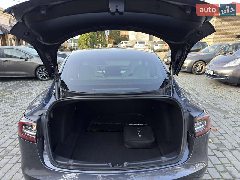 Седан Tesla Model 3 2023 в Одессе фото 8 Седан Tesla Model 3 2023 в Одессе