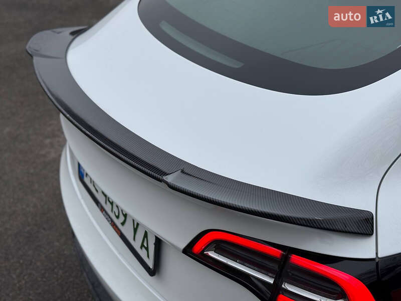 Седан Tesla Model 3 2020 в Днепре