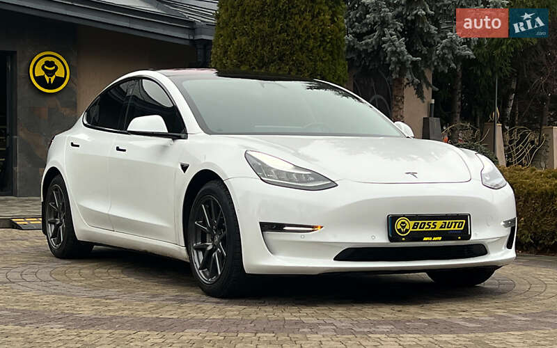 Tesla Model 3 2018