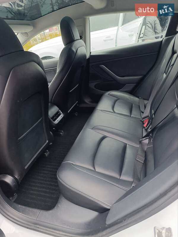 Седан Tesla Model 3 2020 в Ровно фото 18 Седан Tesla Model 3 2020 в Ровно