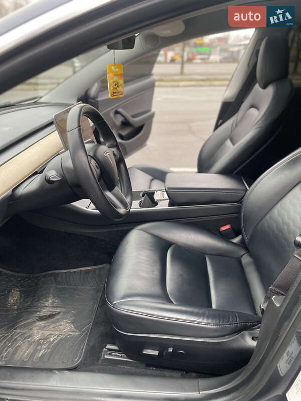 Седан Tesla Model 3 2020 в Житомире фото 24 Седан Tesla Model 3 2020 в Житомире