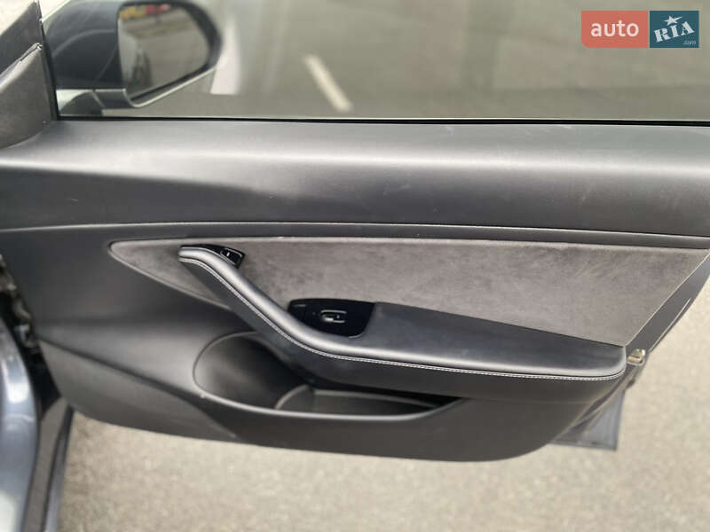 Седан Tesla Model 3 2020 в Житомире фото 30 Седан Tesla Model 3 2020 в Житомире