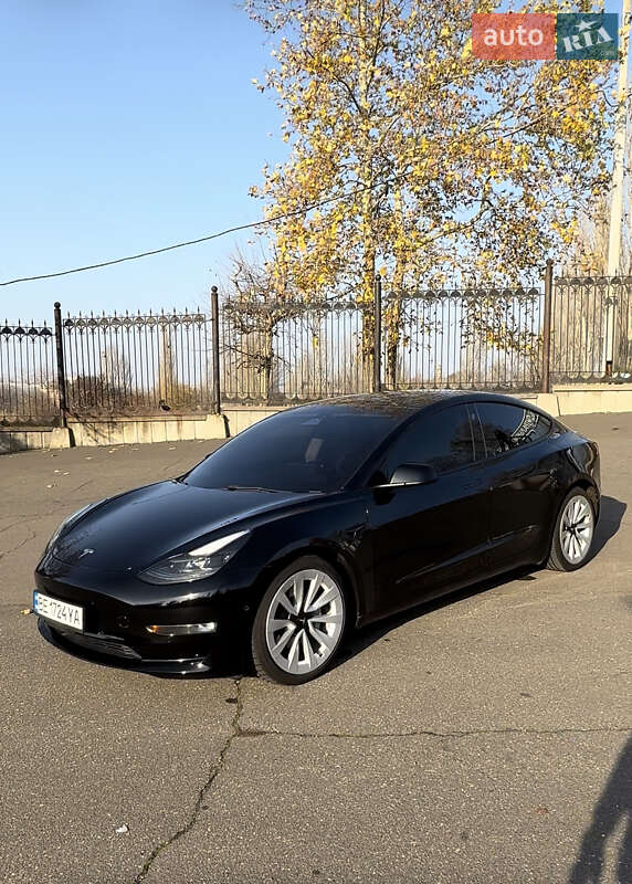 Седан Tesla Model 3 2021 в Николаеве фото 5 Седан Tesla Model 3 2021 в Николаеве