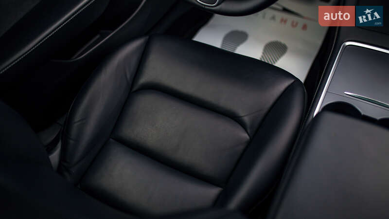 Седан Tesla Model 3 2022 в Черновцах фото 39 Седан Tesla Model 3 2022 в Черновцах