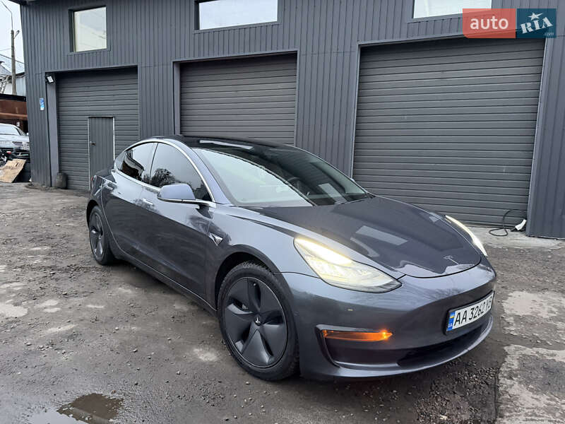 Tesla Model 3 2020 Tesla Model 3 2020