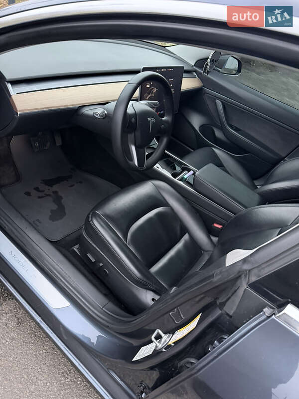 Седан Tesla Model 3 2020 в Києві фото 6 Седан Tesla Model 3 2020 в Києві