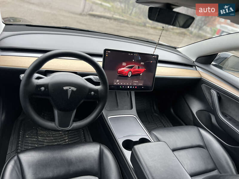 Седан Tesla Model 3 2022 в Тернополе фото 14 Седан Tesla Model 3 2022 в Тернополе