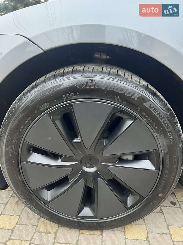 Седан Tesla Model 3 2024 в Тернополе фото 7 Седан Tesla Model 3 2024 в Тернополе