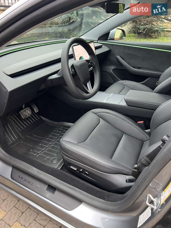 Седан Tesla Model 3 2024 в Тернополе фото 14 Седан Tesla Model 3 2024 в Тернополе