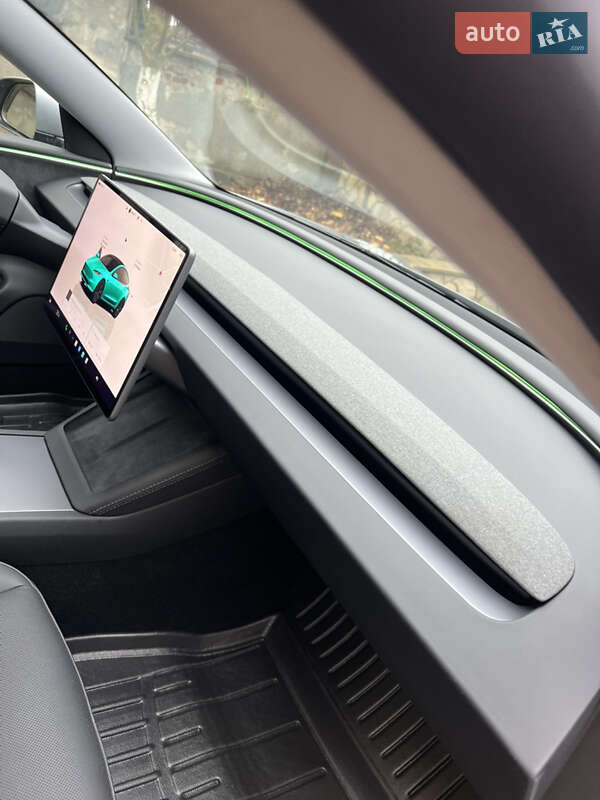 Седан Tesla Model 3 2024 в Тернополе фото 31 Седан Tesla Model 3 2024 в Тернополе