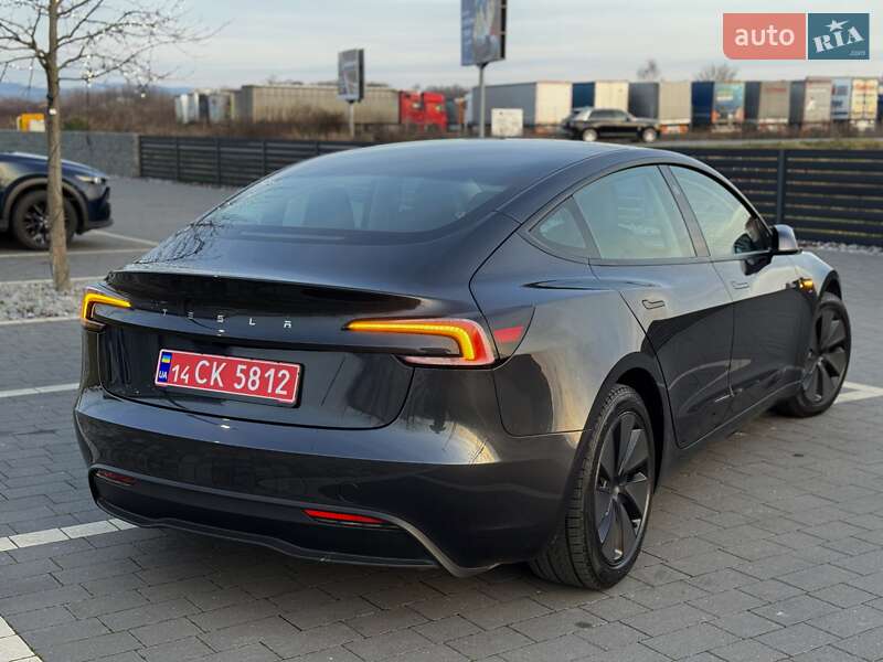 Седан Tesla Model 3 2024 в Мукачево фото 6 Седан Tesla Model 3 2024 в Мукачево