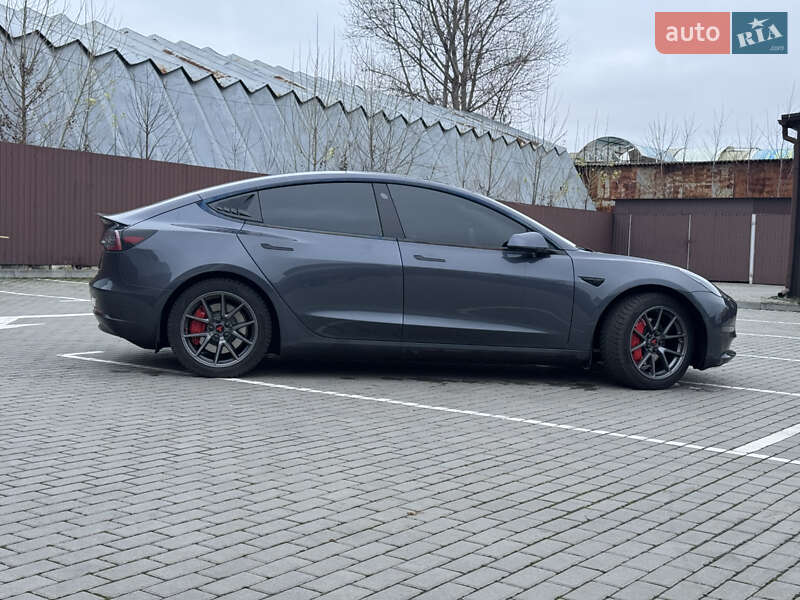 Седан Tesla Model 3 2021 в Черкасах фото 7 Седан Tesla Model 3 2021 в Черкасах