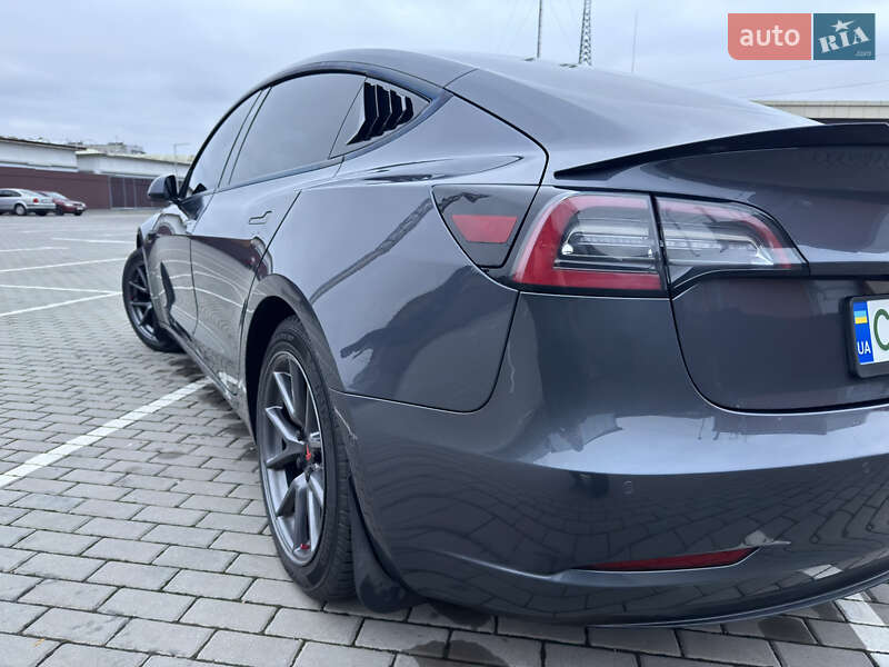 Седан Tesla Model 3 2021 в Черкасах фото 18 Седан Tesla Model 3 2021 в Черкасах