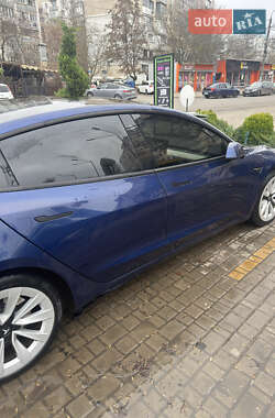 Седан Tesla Model 3 2021 в Одессе