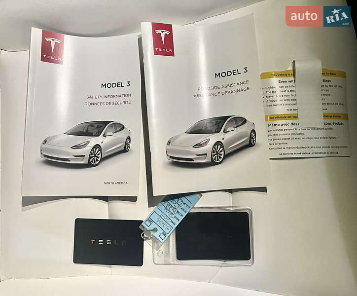 Седан Tesla Model 3 2018 в Львове фото 86 Седан Tesla Model 3 2018 в Львове