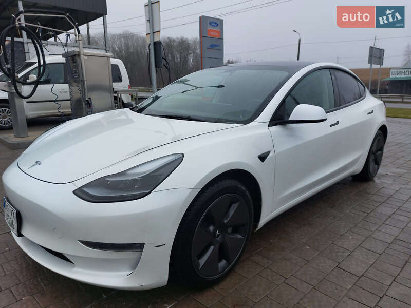 Седан Tesla Model 3 2023 в Тернополе фото 2 Седан Tesla Model 3 2023 в Тернополе