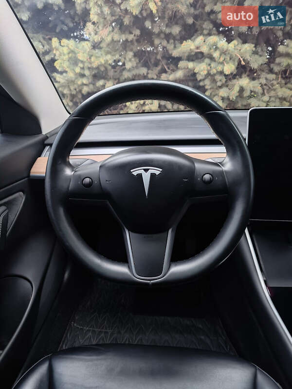 Седан Tesla Model 3 2018 в Одессе фото 19 Седан Tesla Model 3 2018 в Одессе