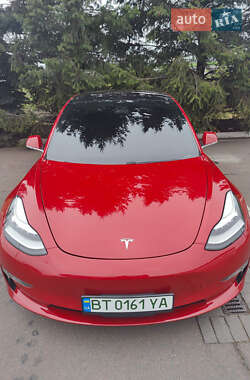 Седан Tesla Model 3 2018 в Одесі