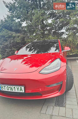 Седан Tesla Model 3 2018 в Одесі