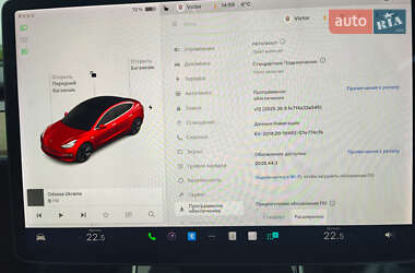 Седан Tesla Model 3 2018 в Одесі