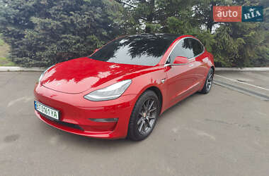 Седан Tesla Model 3 2018 в Одессе