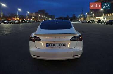 Седан Tesla Model 3 2021 в Харькове